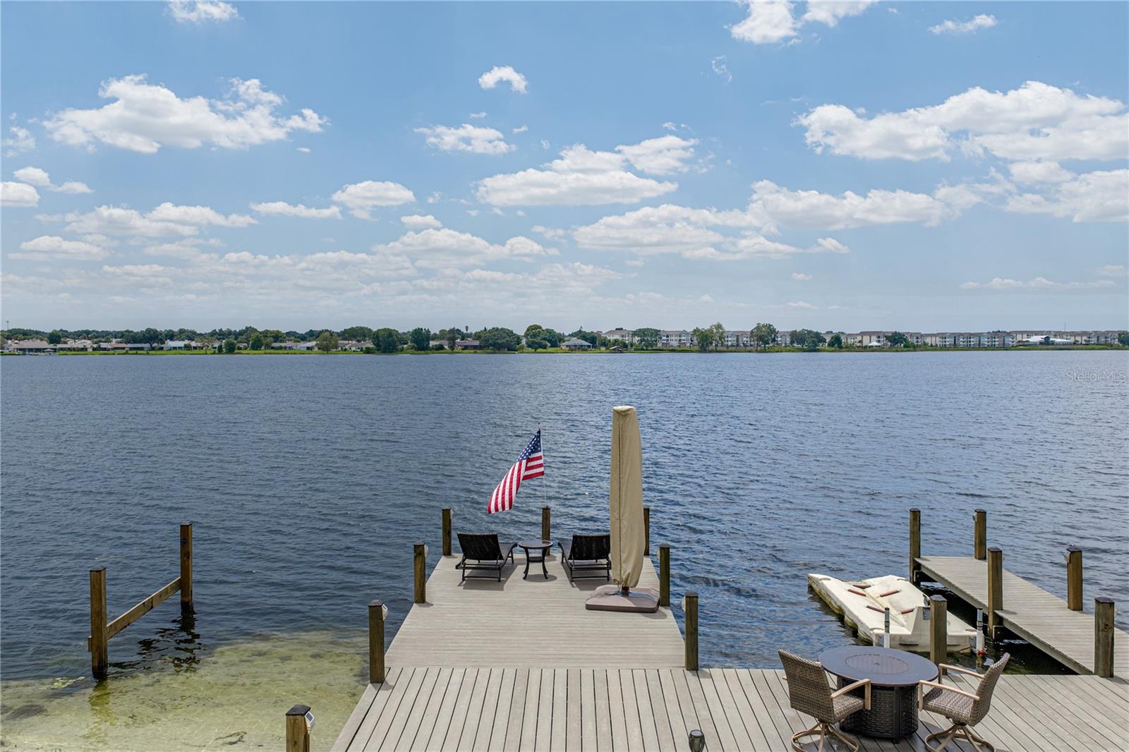 679 LAKE DEXTER CIR