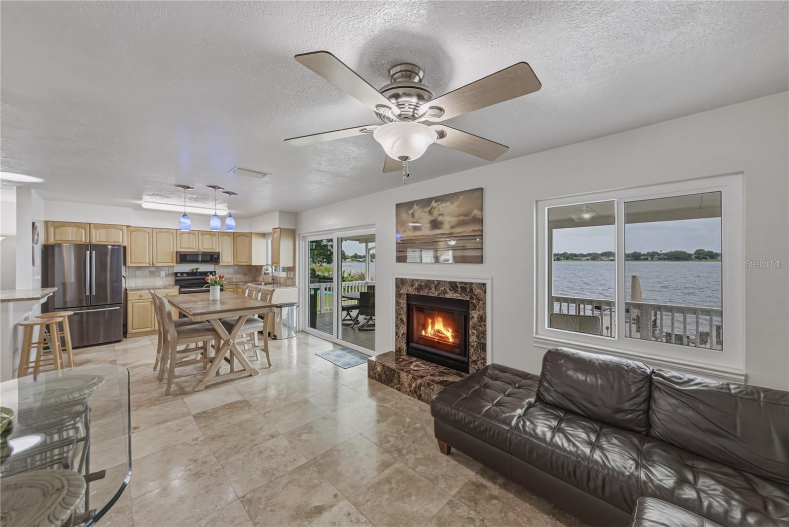679 LAKE DEXTER CIR