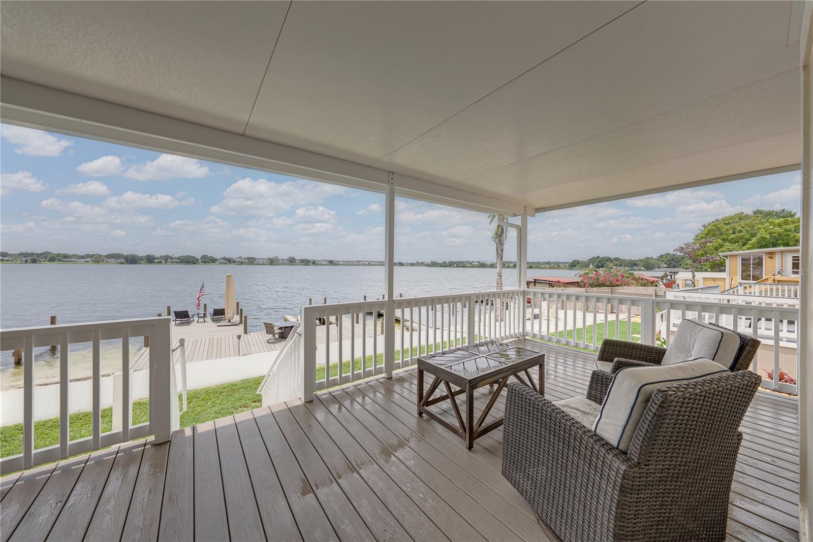 679 LAKE DEXTER CIR
