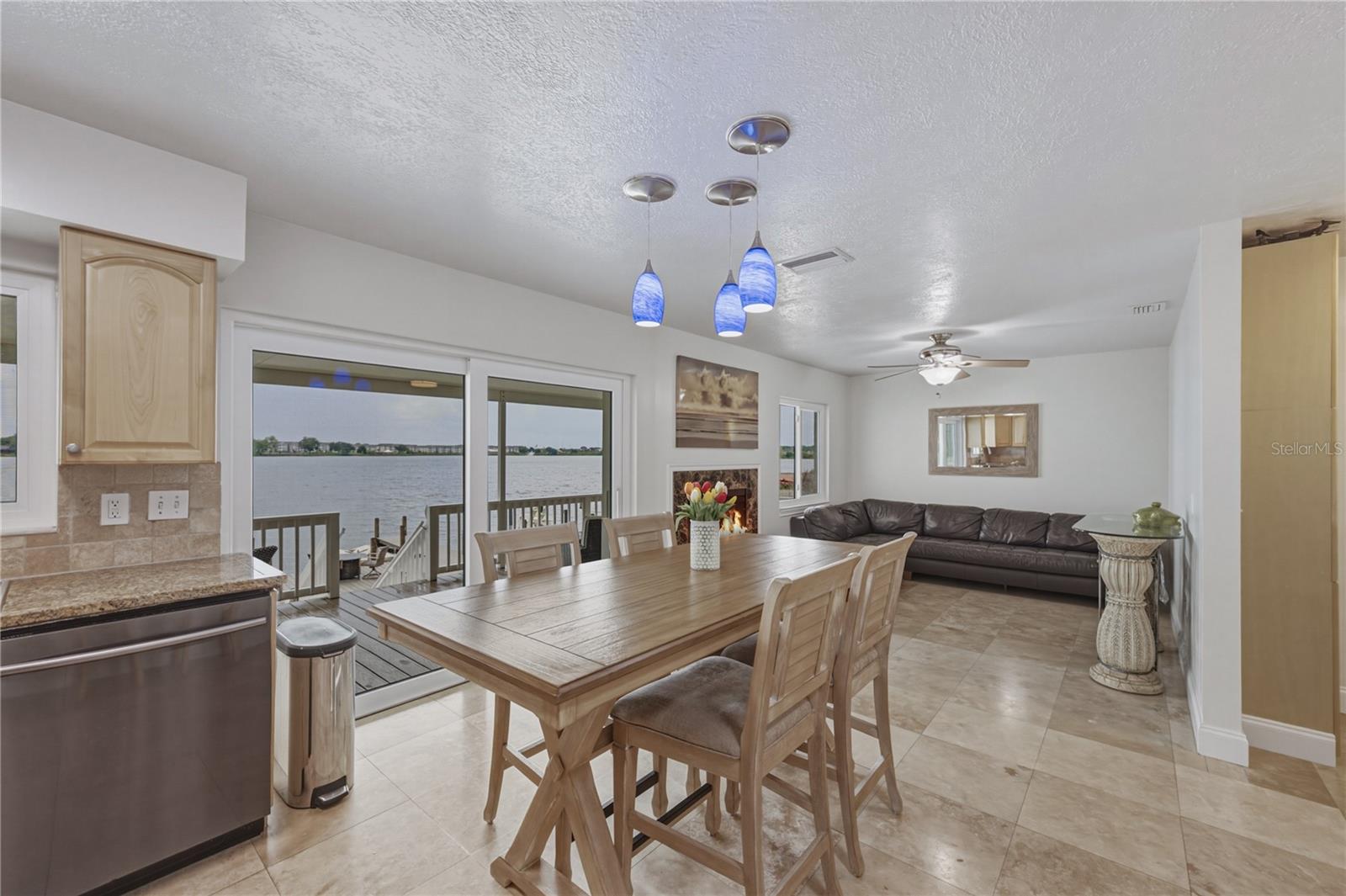 679 LAKE DEXTER CIR
