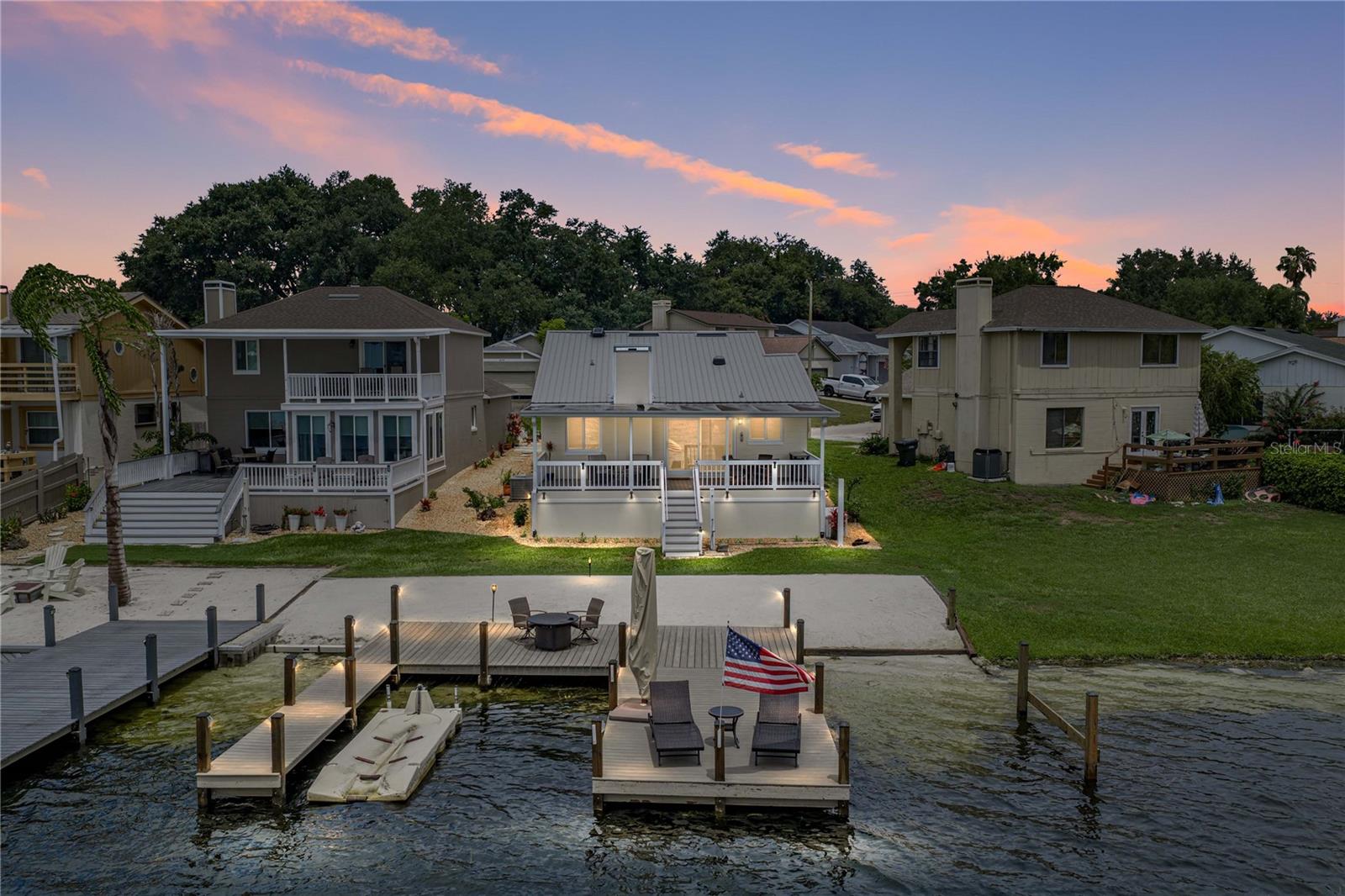 679 LAKE DEXTER CIR