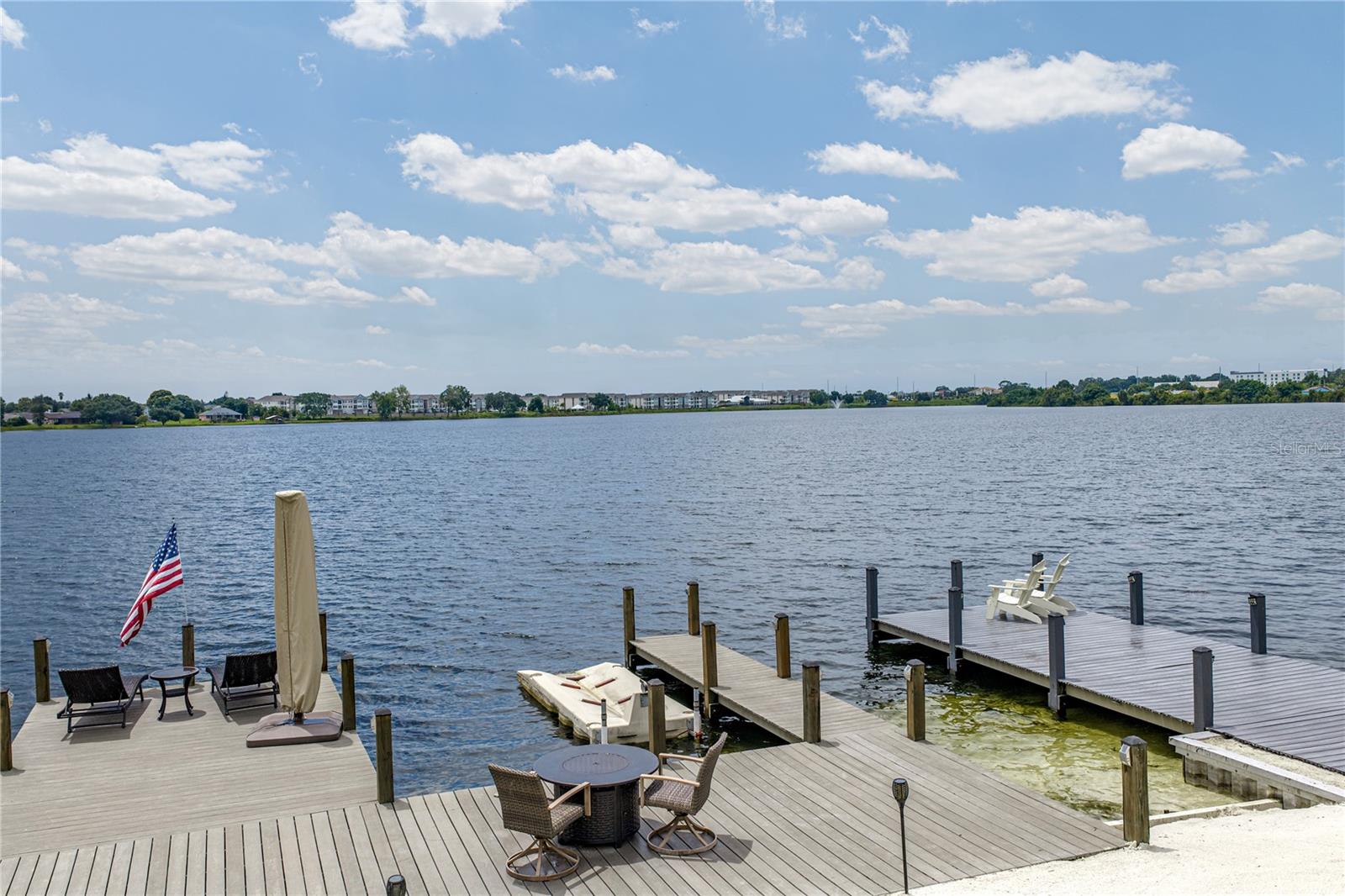 679 LAKE DEXTER CIR