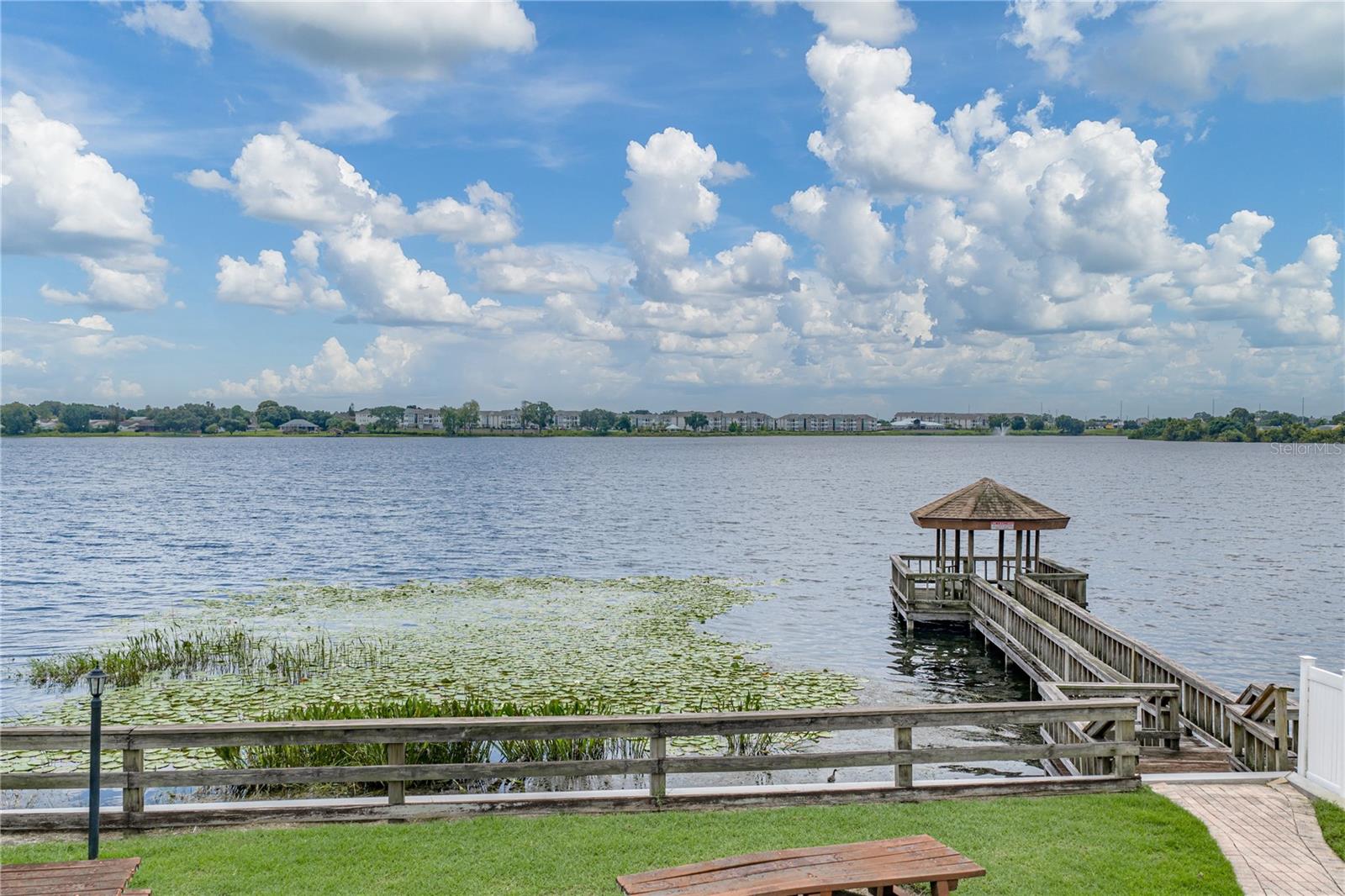 679 LAKE DEXTER CIR