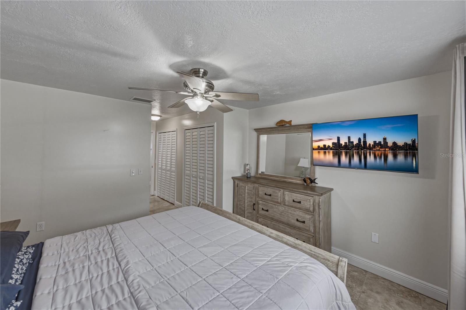 679 LAKE DEXTER CIR