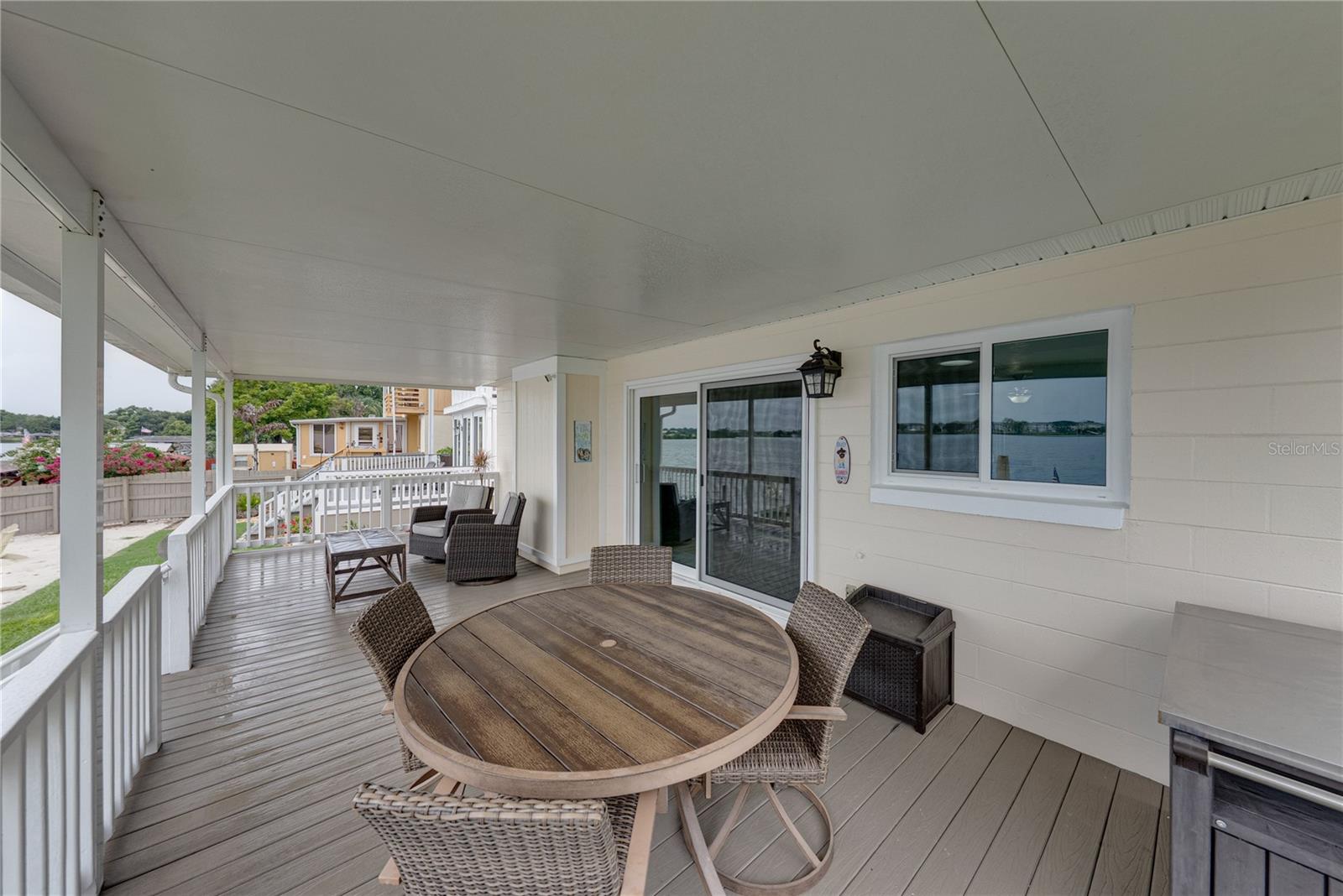 679 LAKE DEXTER CIR