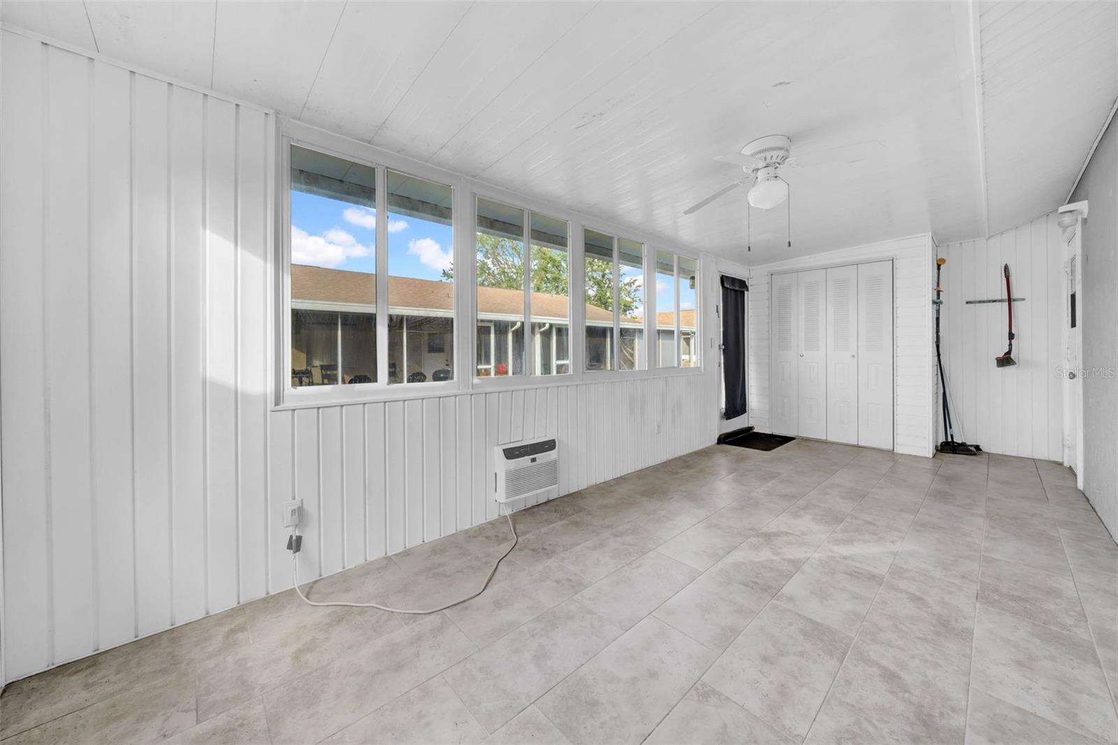 260 WINTER RIDGE BLVD #38