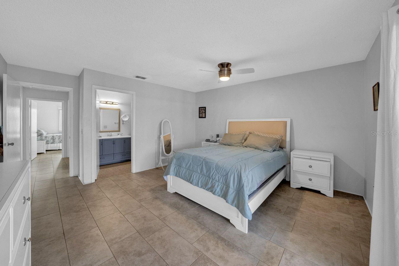 260 WINTER RIDGE BLVD #38