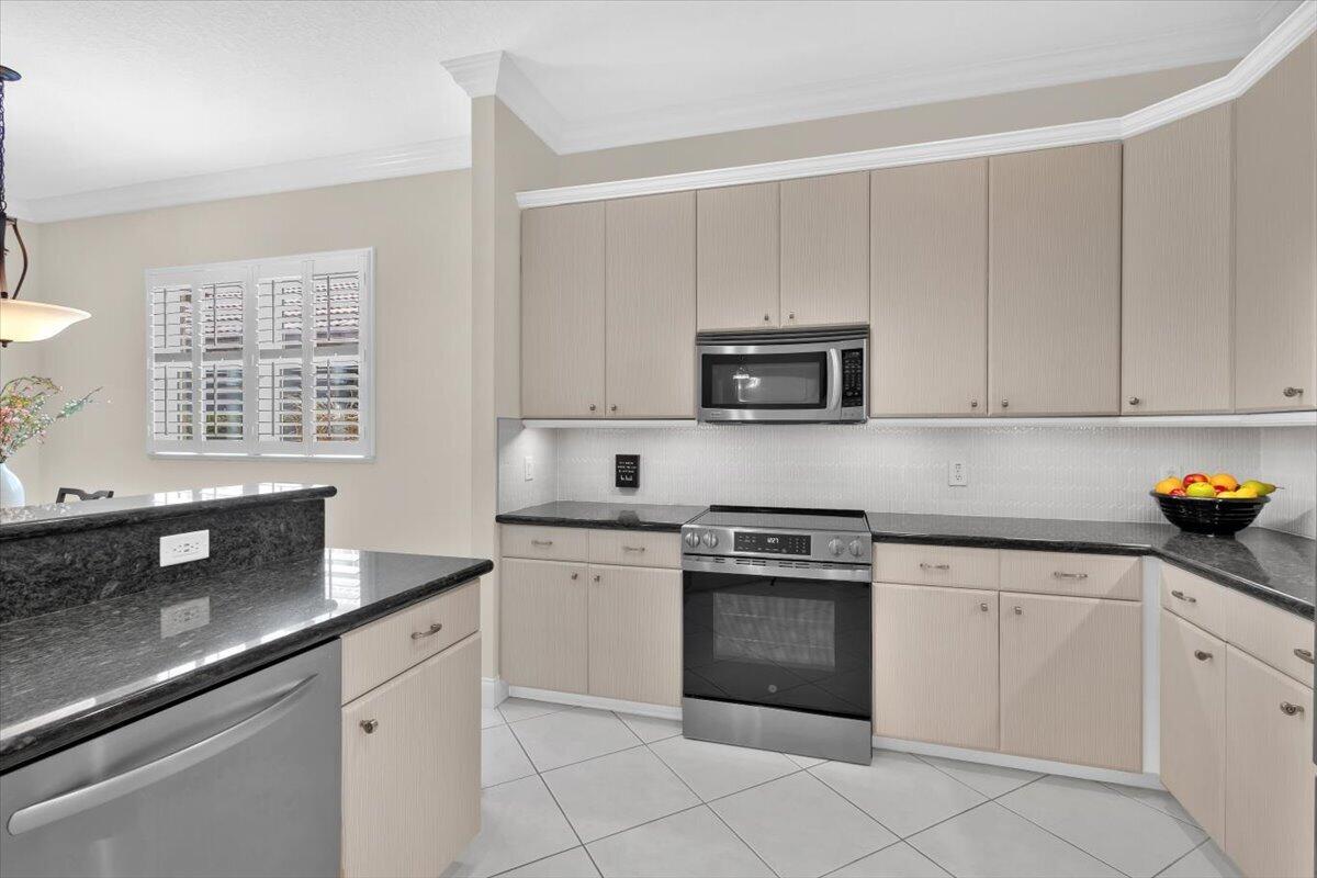 8332 Belfry Place, Port St. Lucie