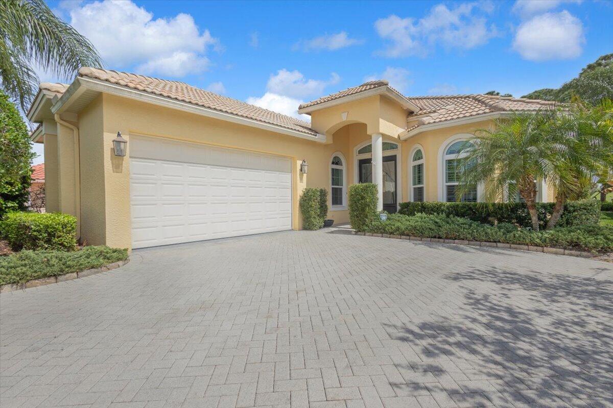 8332 Belfry Place, Port St. Lucie