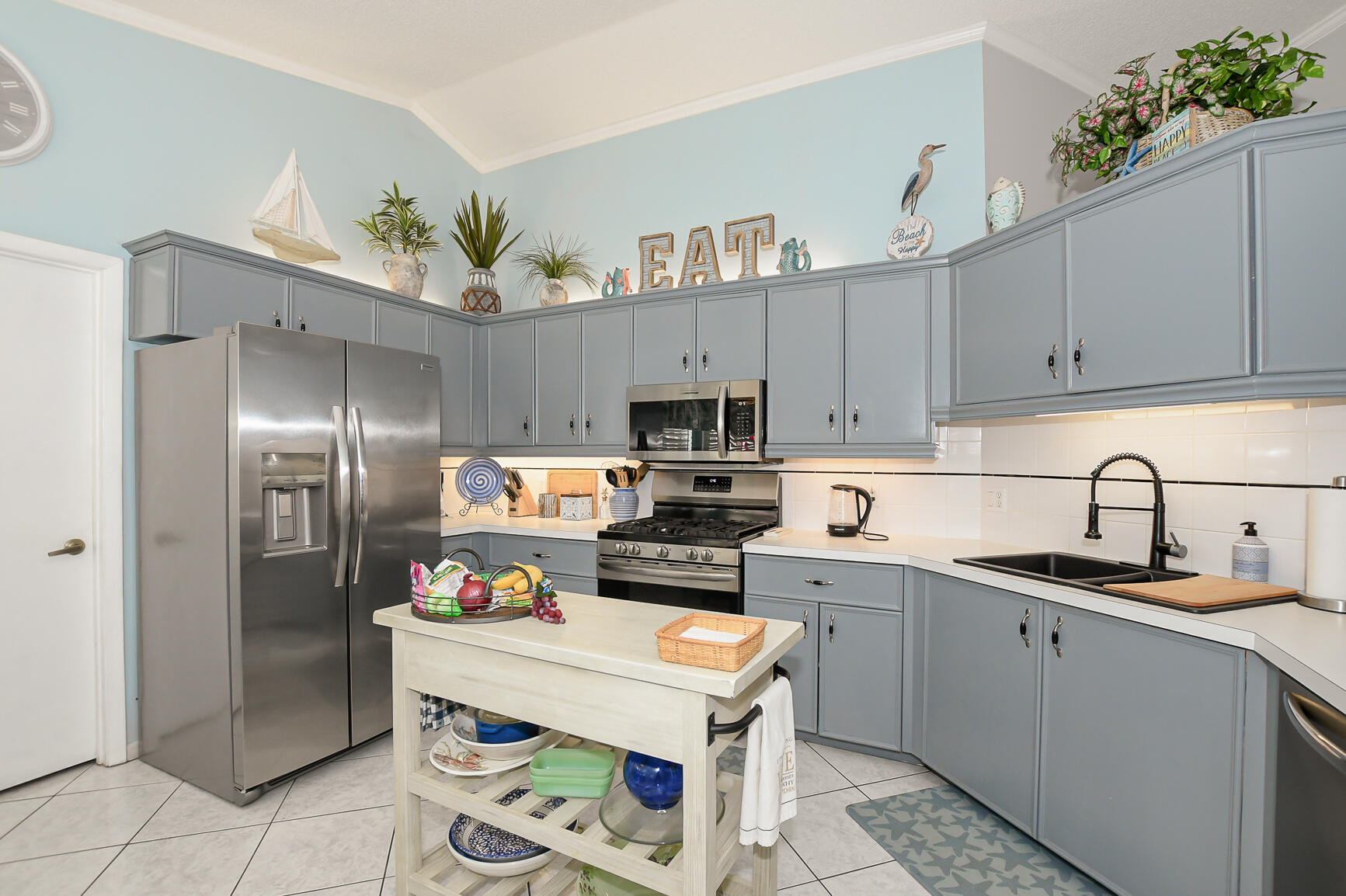 1187 NW Lombardy Drive, Port St. Lucie