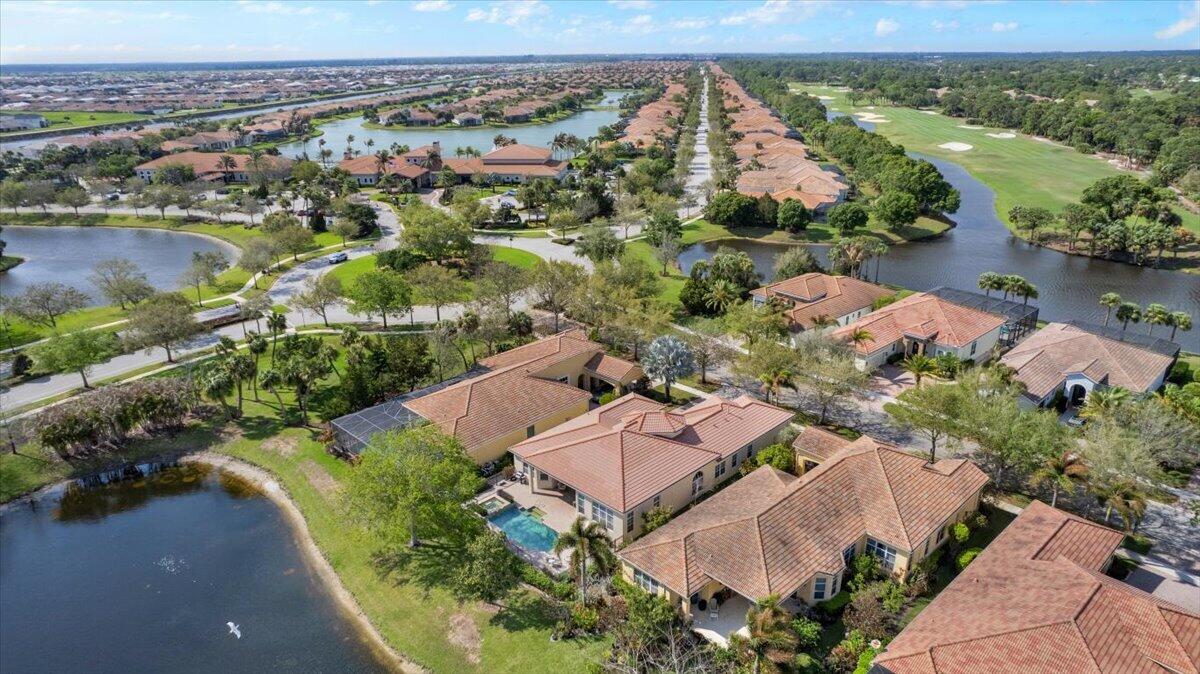 10095 SW Nuova Way, Port St. Lucie