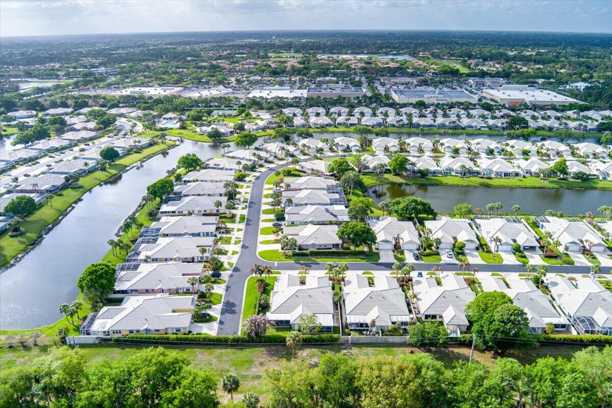 1253 NW Bentley Circle #a, Port St. Lucie Unit: #a