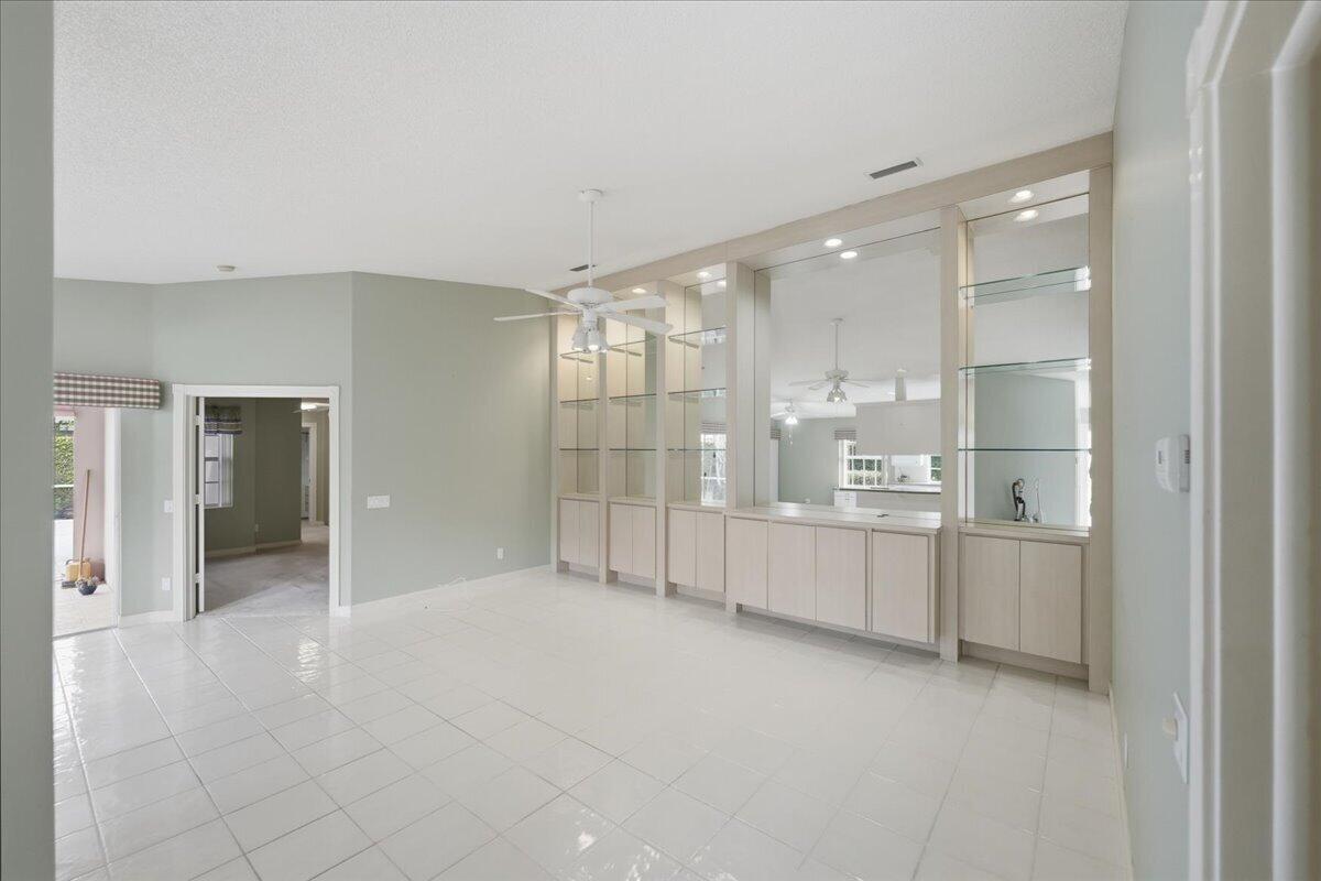 1253 NW Bentley Circle #a, Port St. Lucie Unit: #a