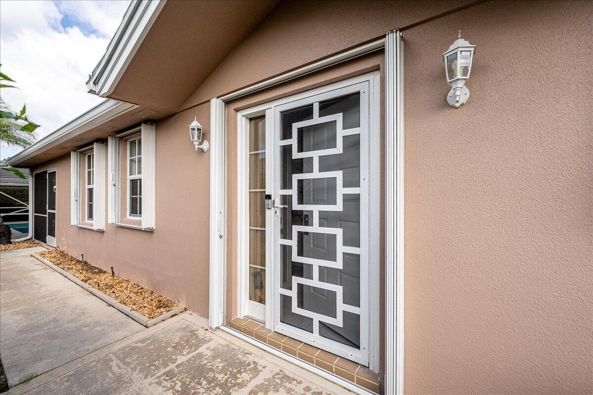 1253 NW Bentley Circle #a, Port St. Lucie Unit: #a