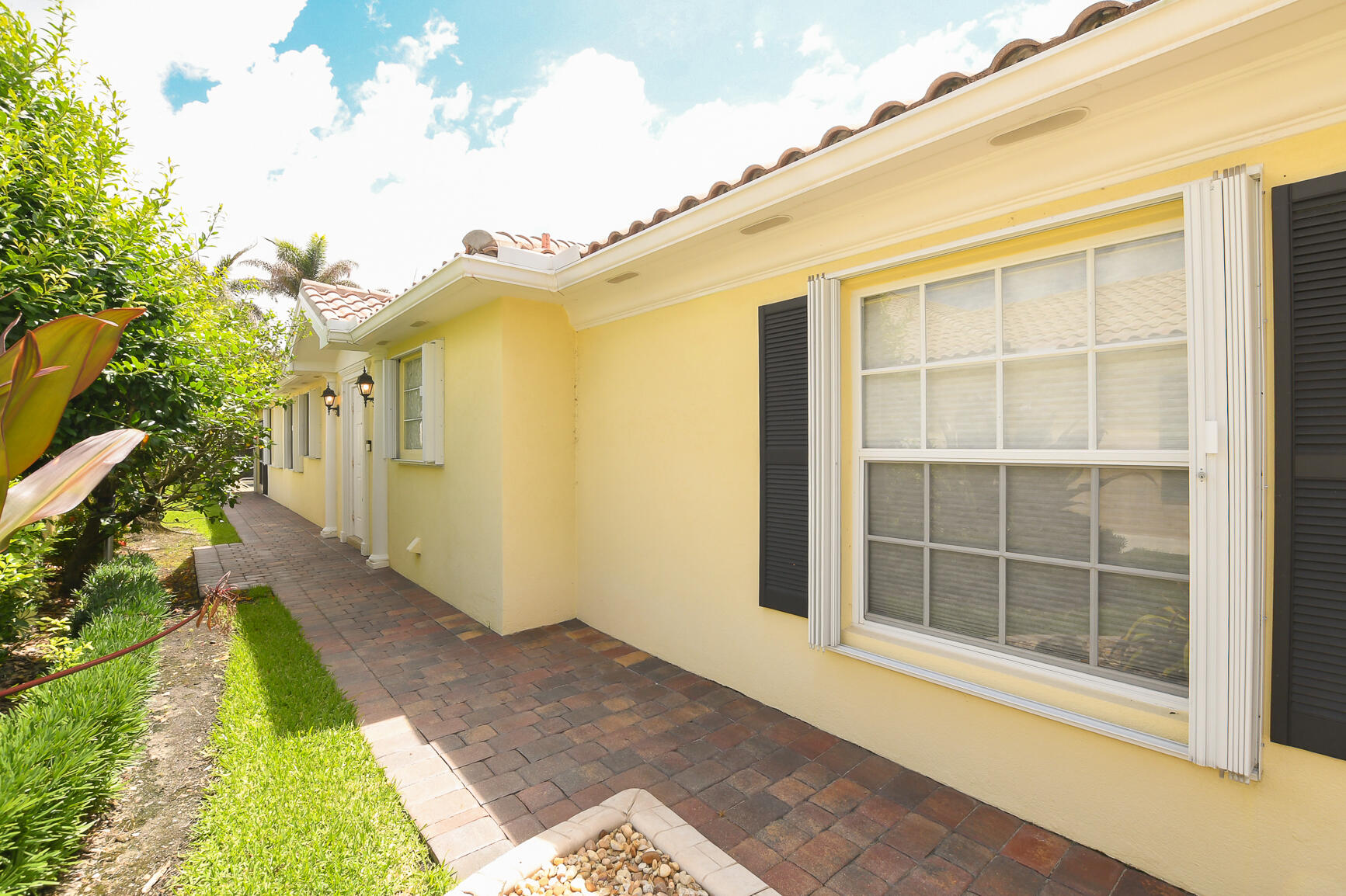 10653 SW Hartwick Drive, Port St. Lucie