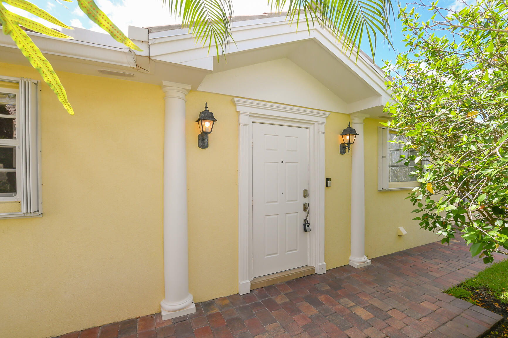 10653 SW Hartwick Drive, Port St. Lucie