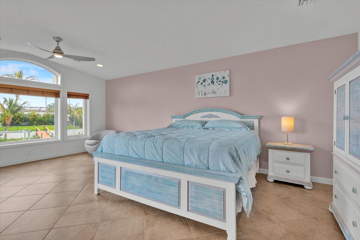 611 SE Harborview Drive, Port St. Lucie