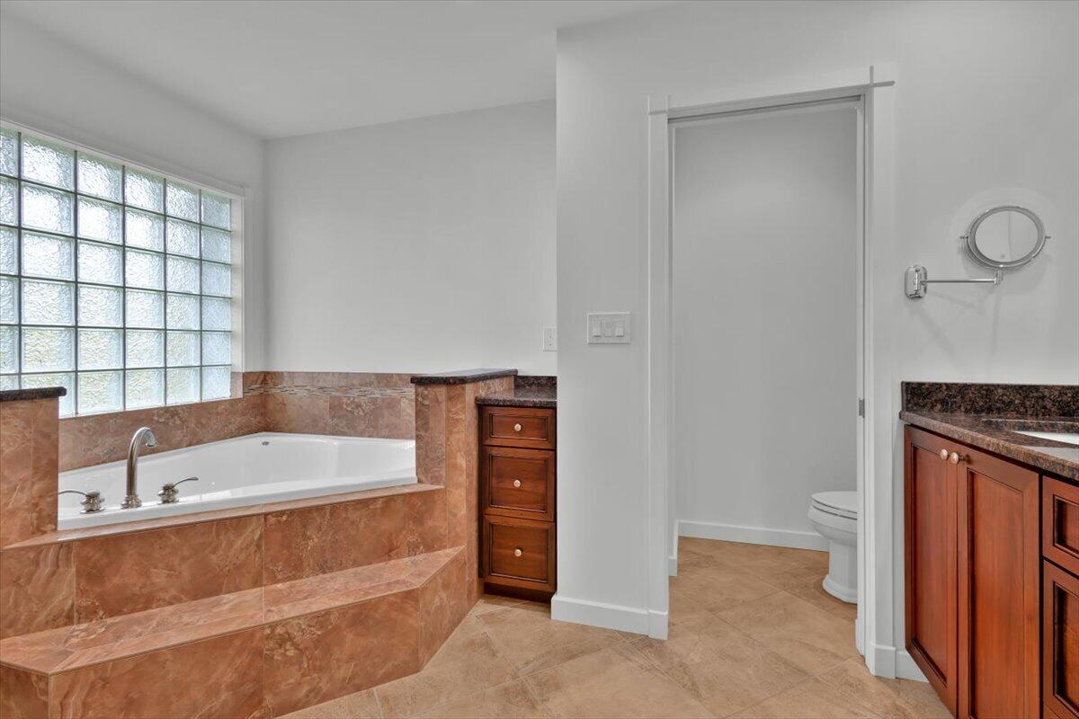 611 SE Harborview Drive, Port St. Lucie