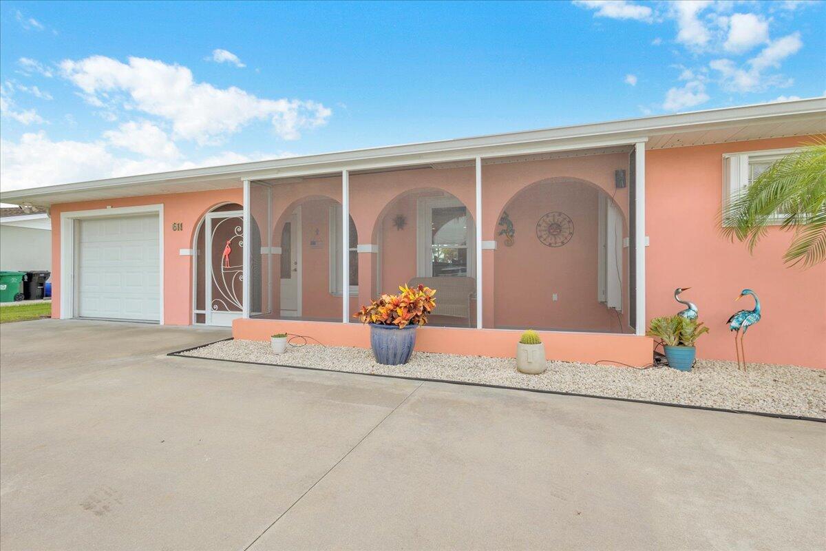 611 SE Harborview Drive, Port St. Lucie