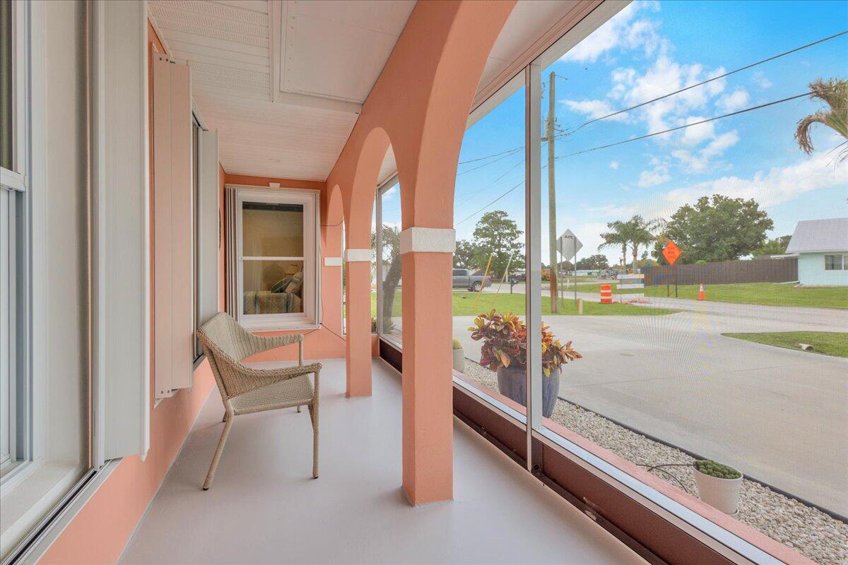 611 SE Harborview Drive, Port St. Lucie