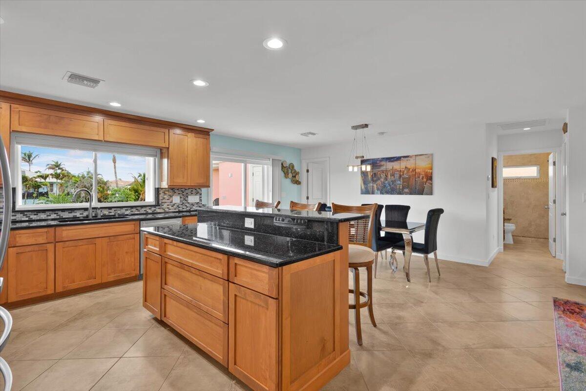 611 SE Harborview Drive, Port St. Lucie