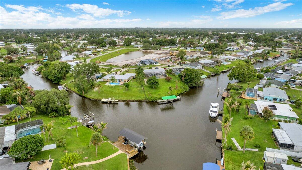 611 SE Harborview Drive, Port St. Lucie