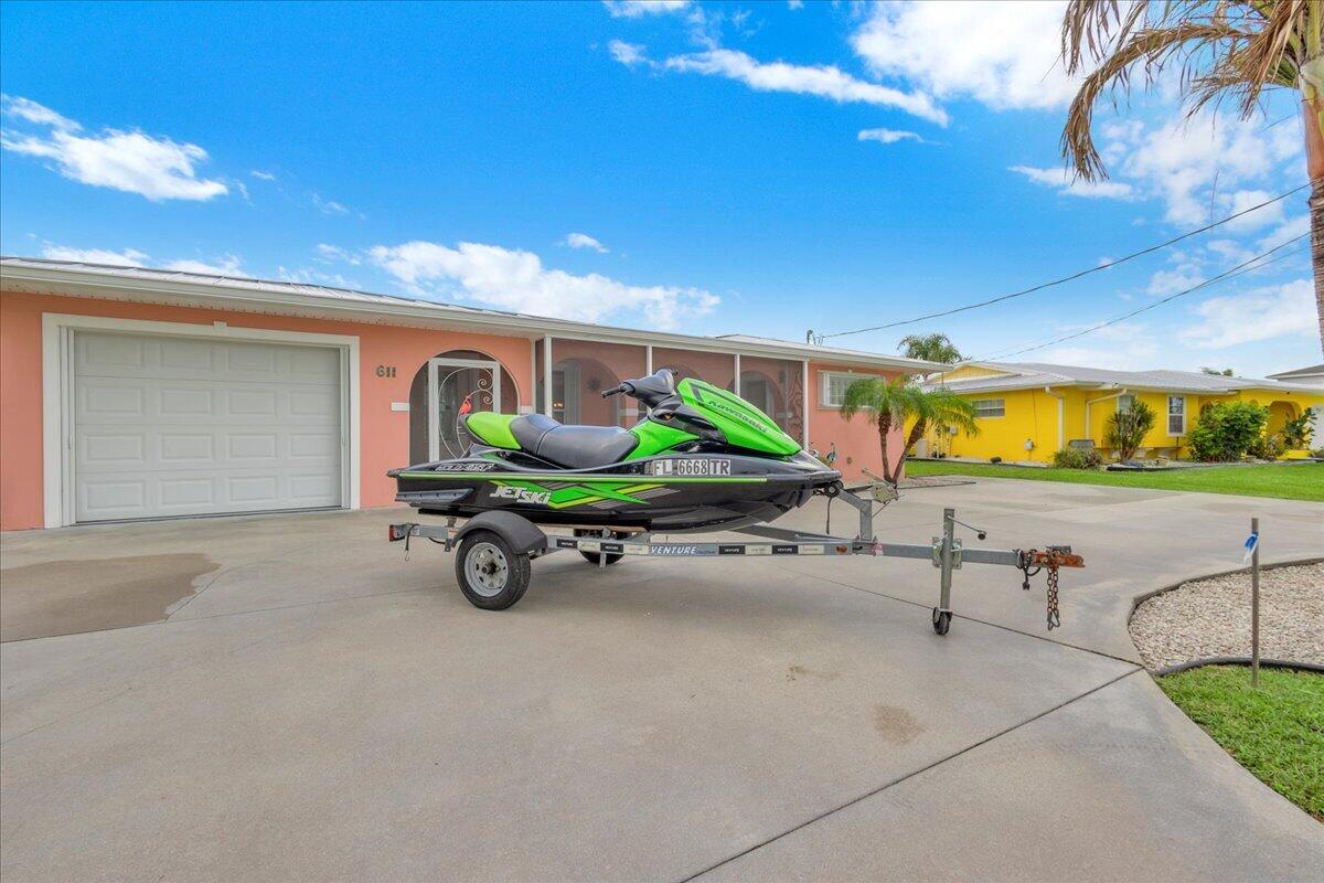 611 SE Harborview Drive, Port St. Lucie