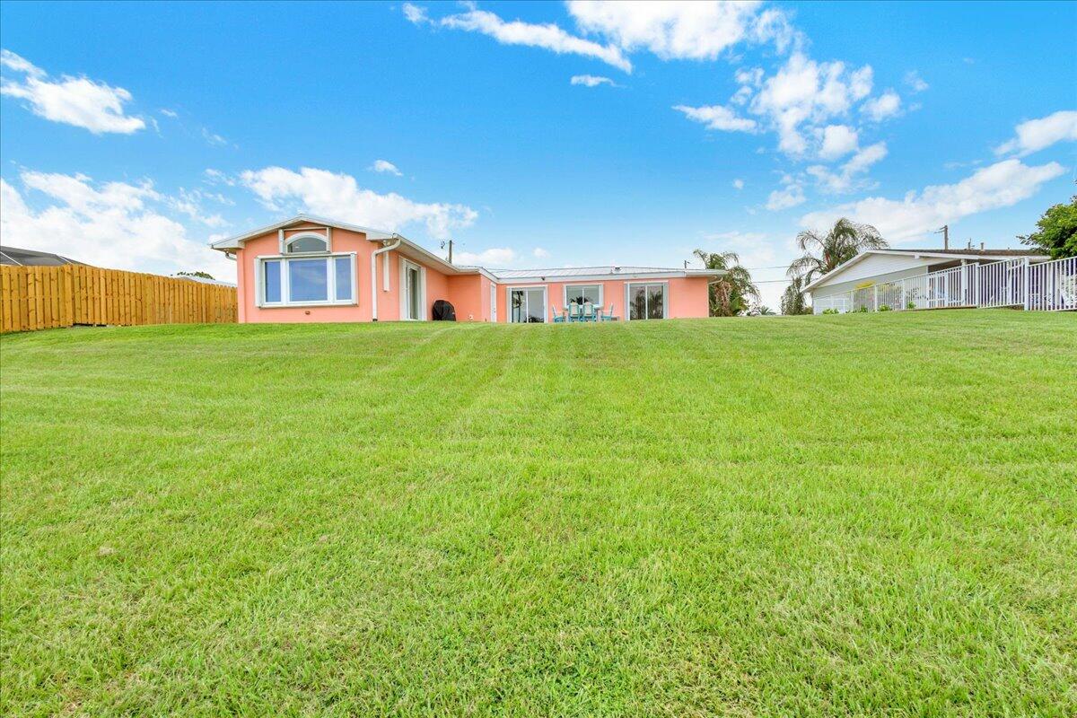 611 SE Harborview Drive, Port St. Lucie