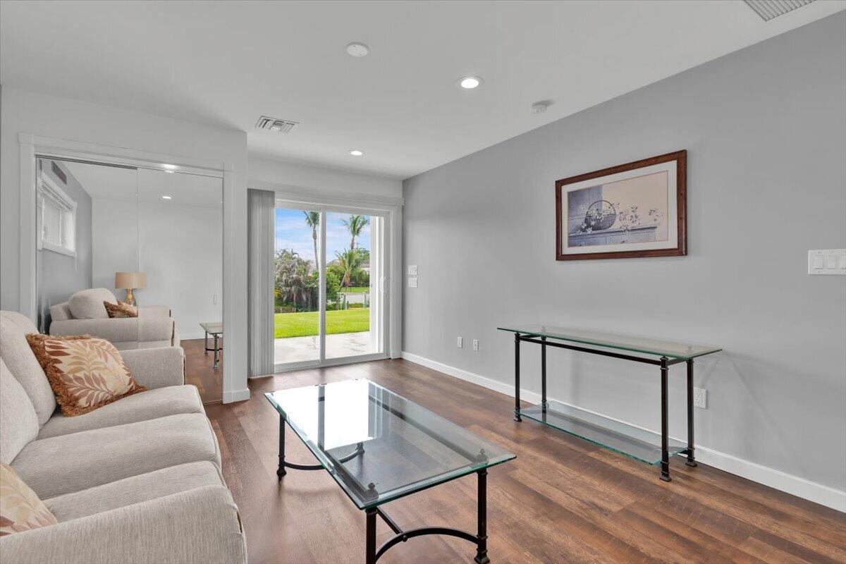611 SE Harborview Drive, Port St. Lucie