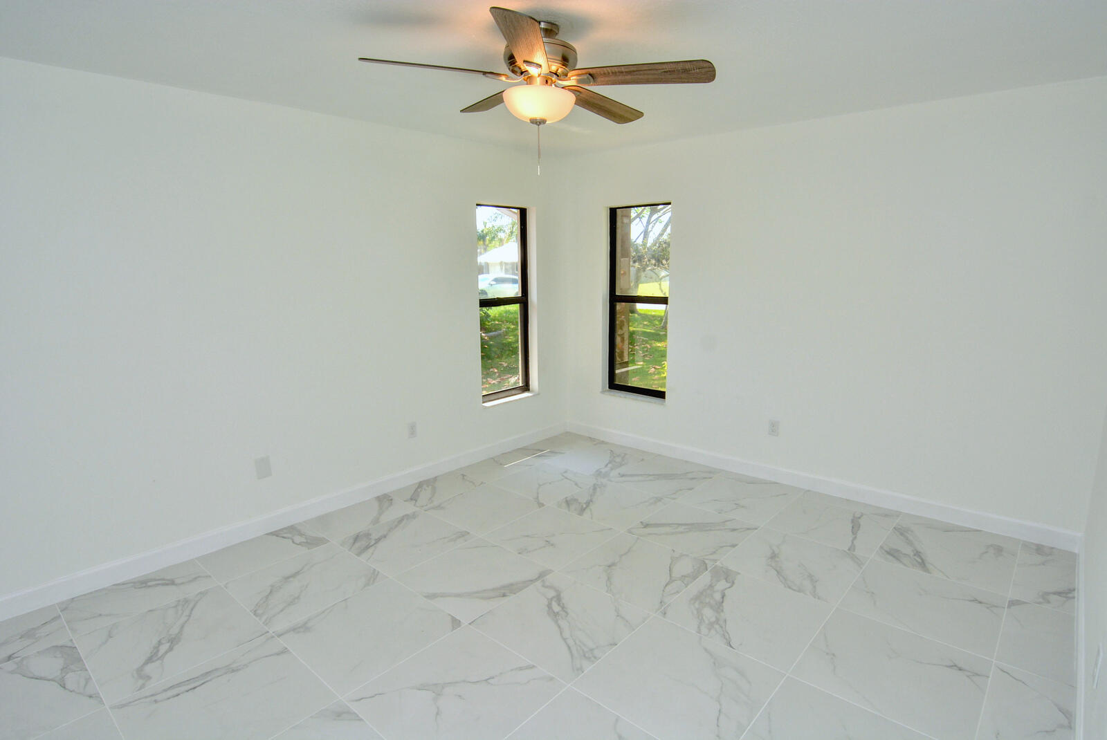 943 SE Browning Avenue, Port St. Lucie