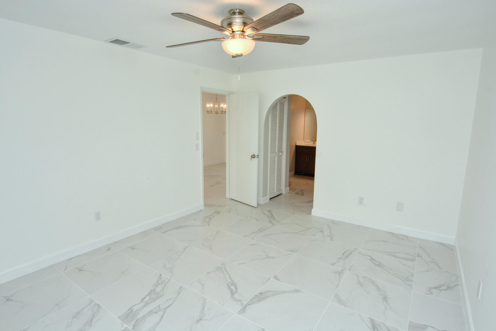 943 SE Browning Avenue, Port St. Lucie