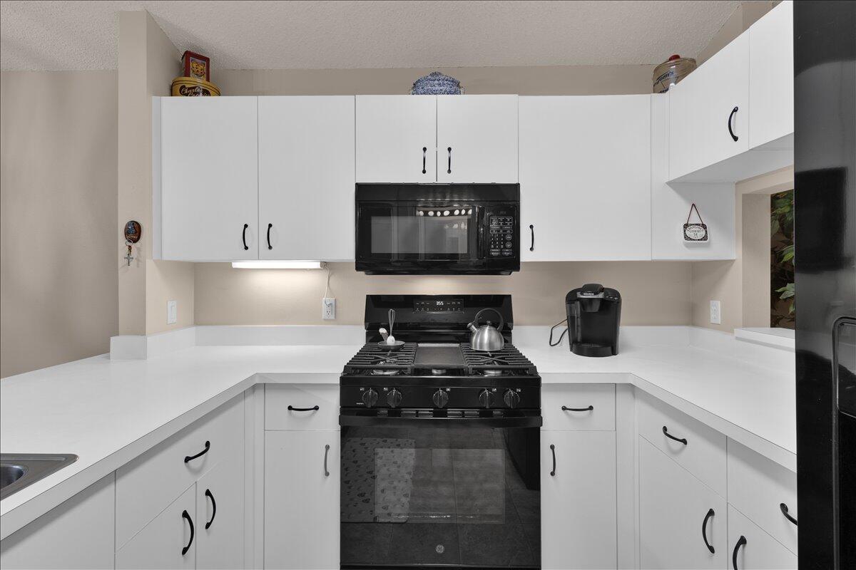 1189 NW Lombardy Drive, Port St. Lucie