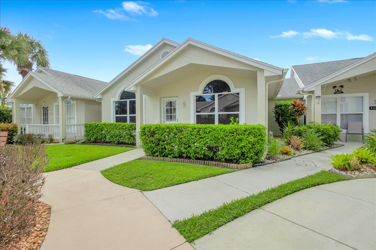 1189 NW Lombardy Drive, Port St. Lucie