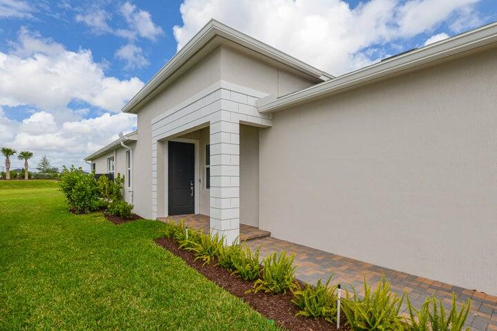 10307 NW Dreamweaver Road, Port St. Lucie