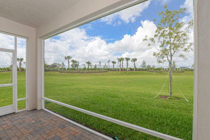 10307 NW Dreamweaver Road, Port St. Lucie