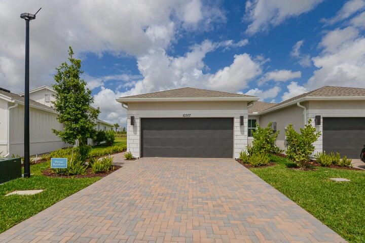 10307 NW Dreamweaver Road, Port St. Lucie