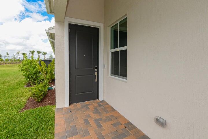 10307 NW Dreamweaver Road, Port St. Lucie