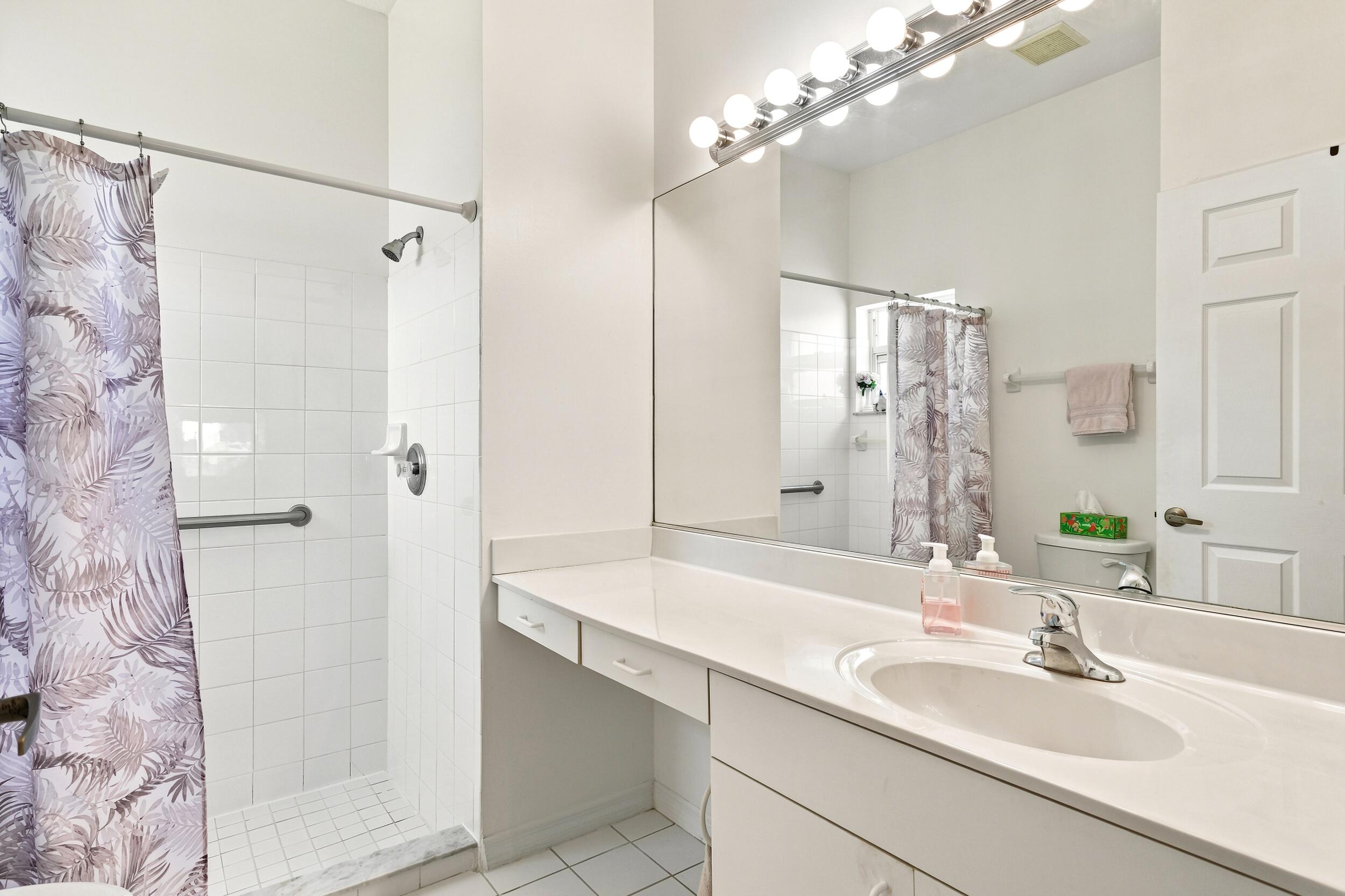 513 NW Cortina Lane, Port St. Lucie