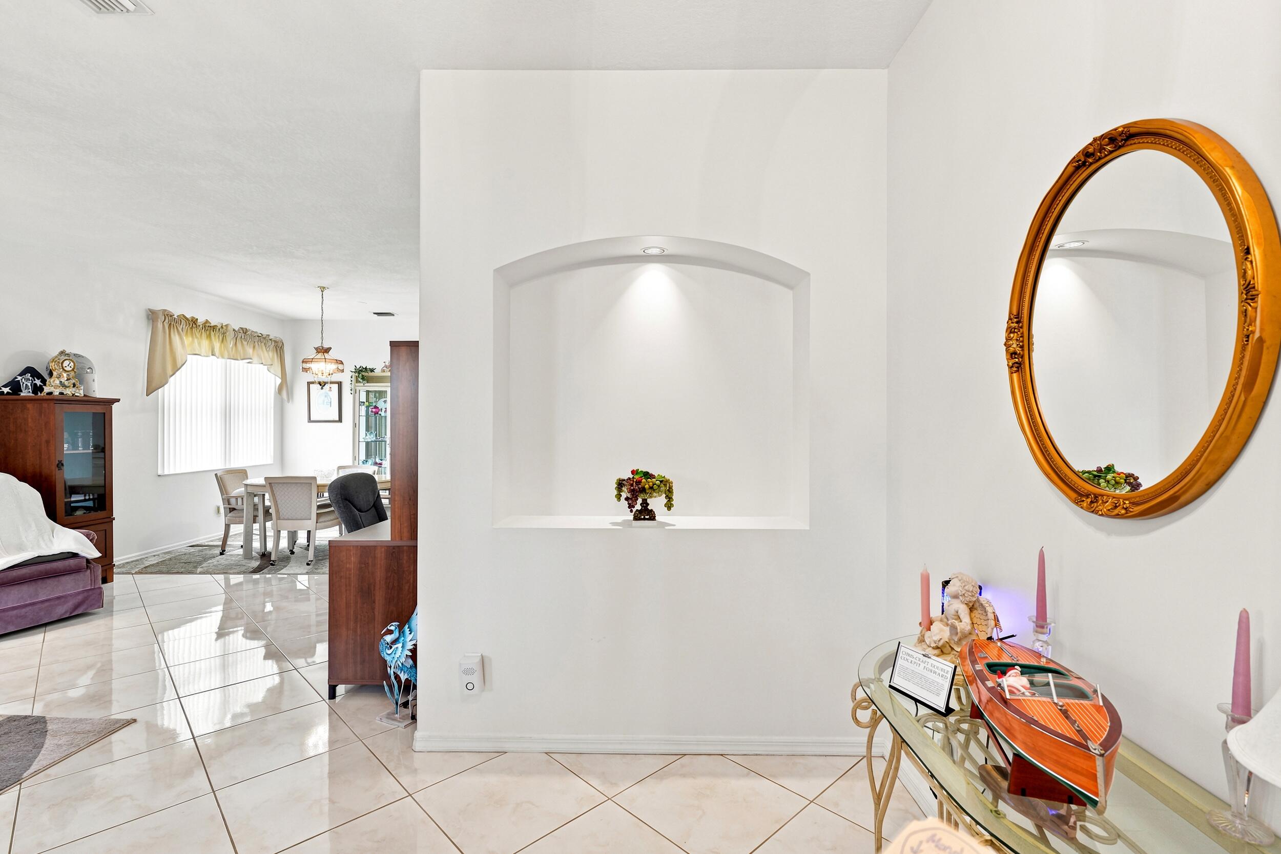 513 NW Cortina Lane, Port St. Lucie