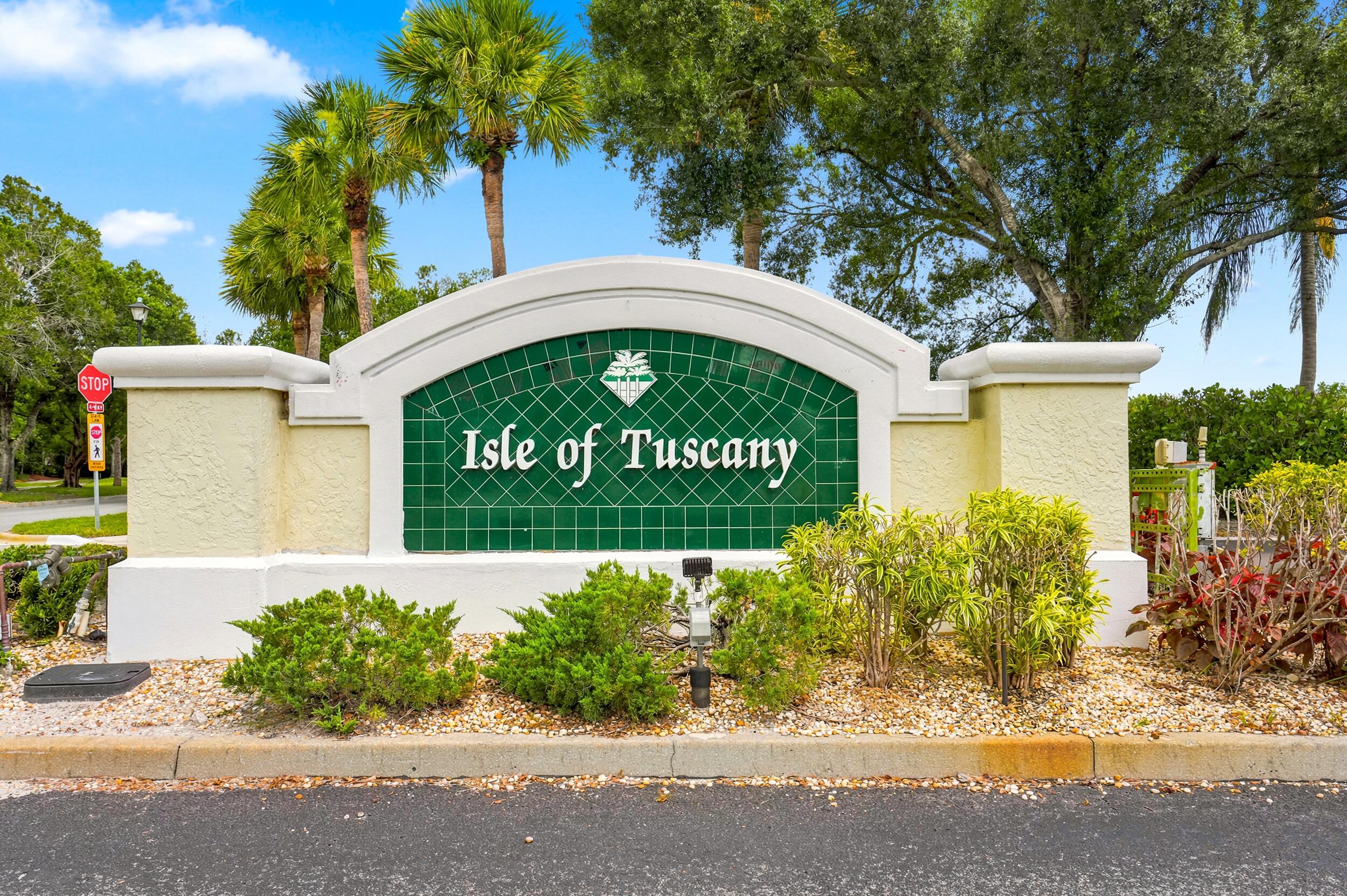 513 NW Cortina Lane, Port St. Lucie