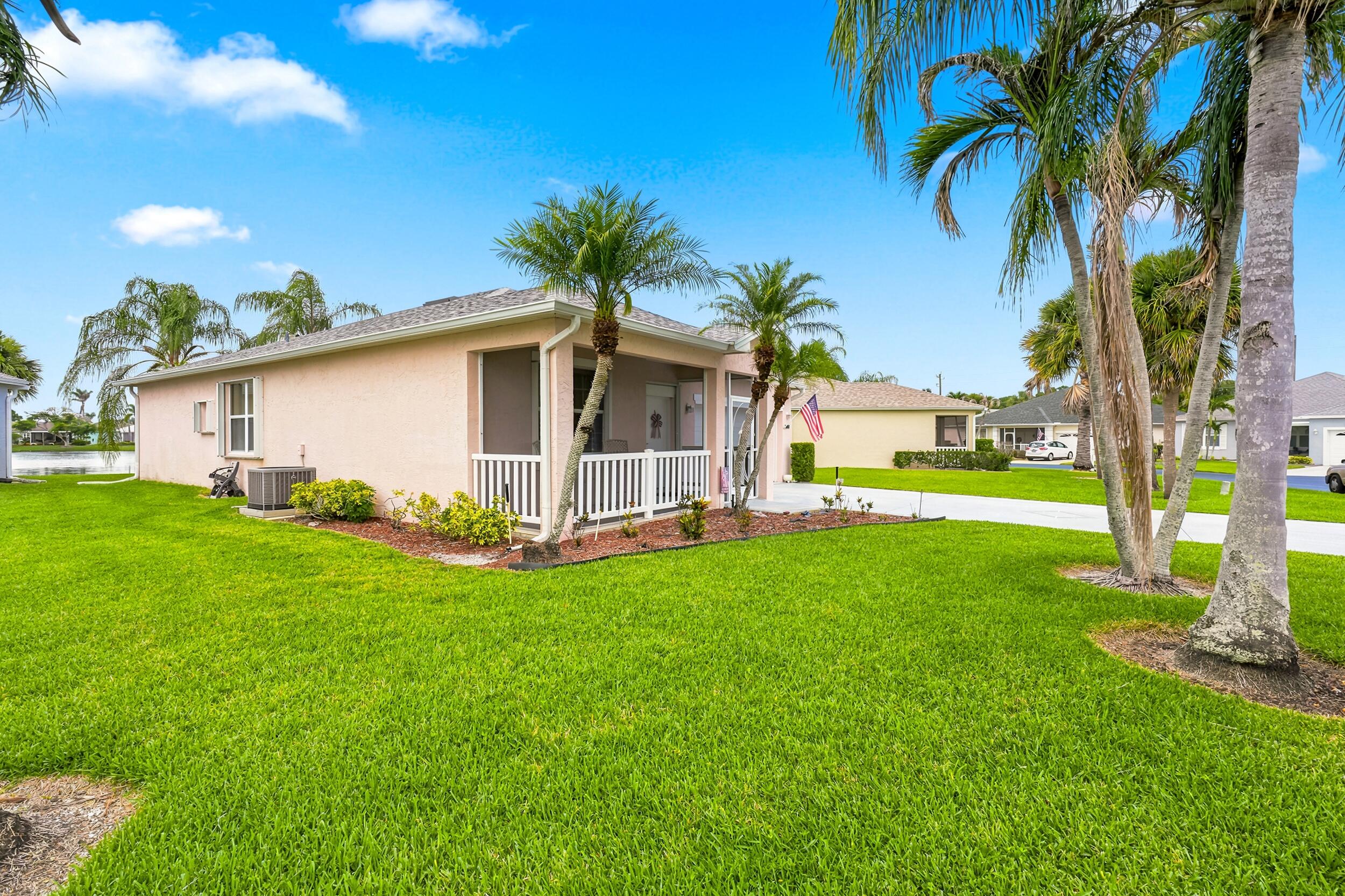 513 NW Cortina Lane, Port St. Lucie