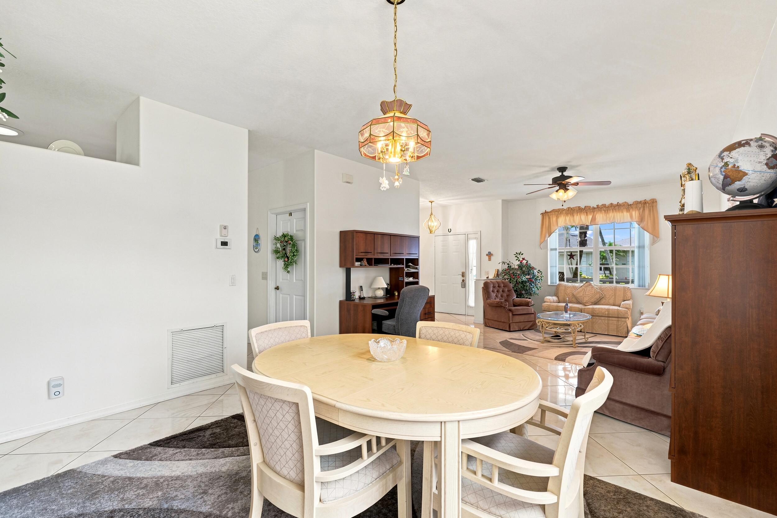 513 NW Cortina Lane, Port St. Lucie