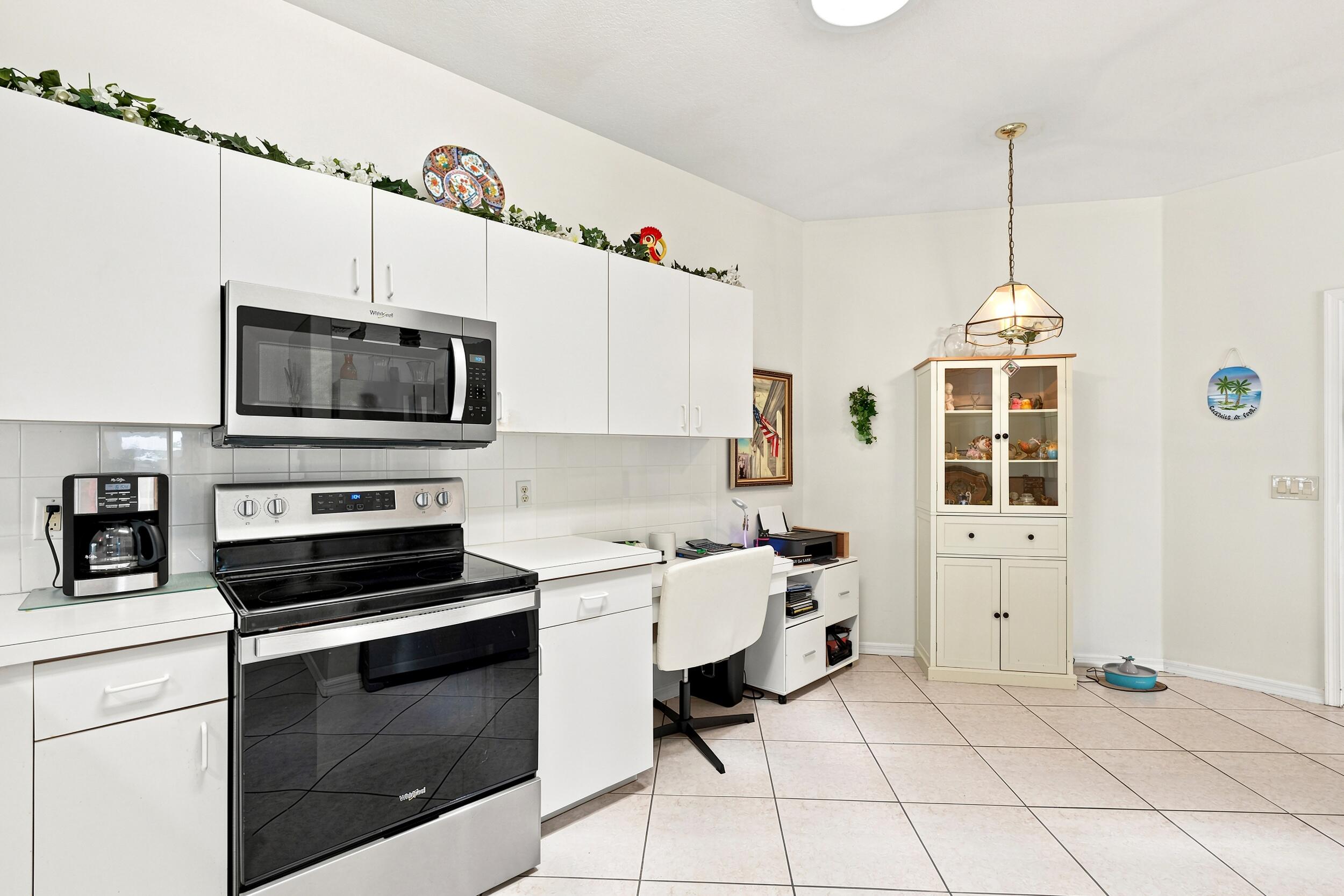 513 NW Cortina Lane, Port St. Lucie