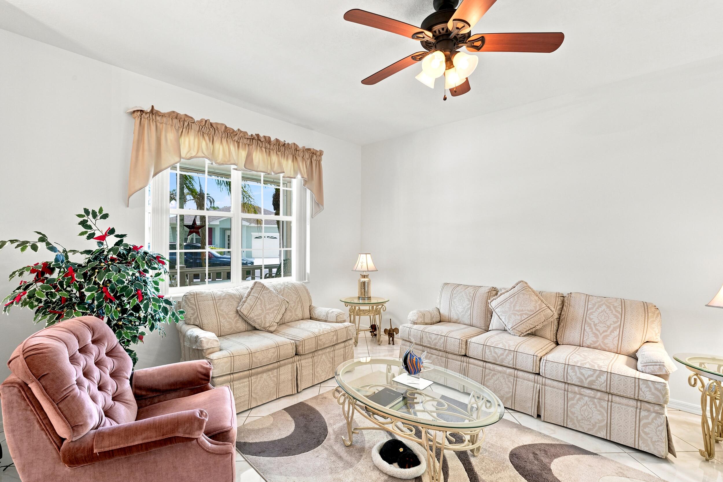 513 NW Cortina Lane, Port St. Lucie