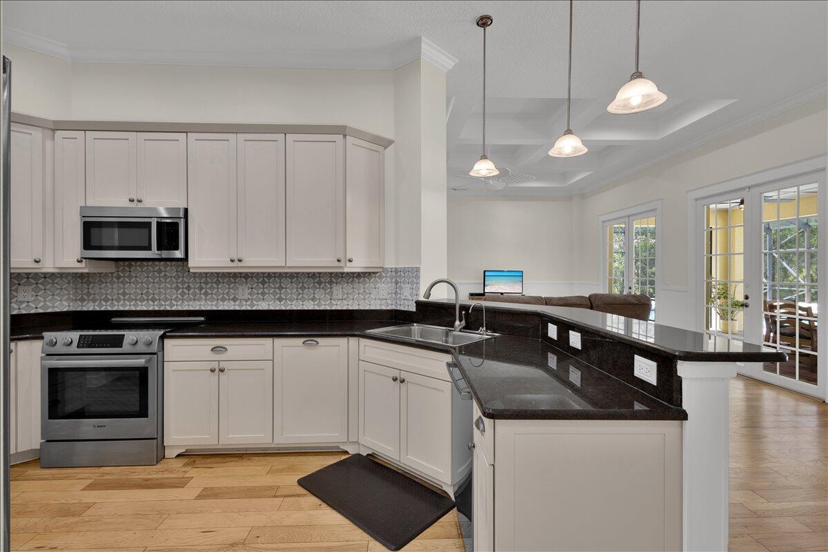 7900 Saddlebrook Drive, Port St. Lucie