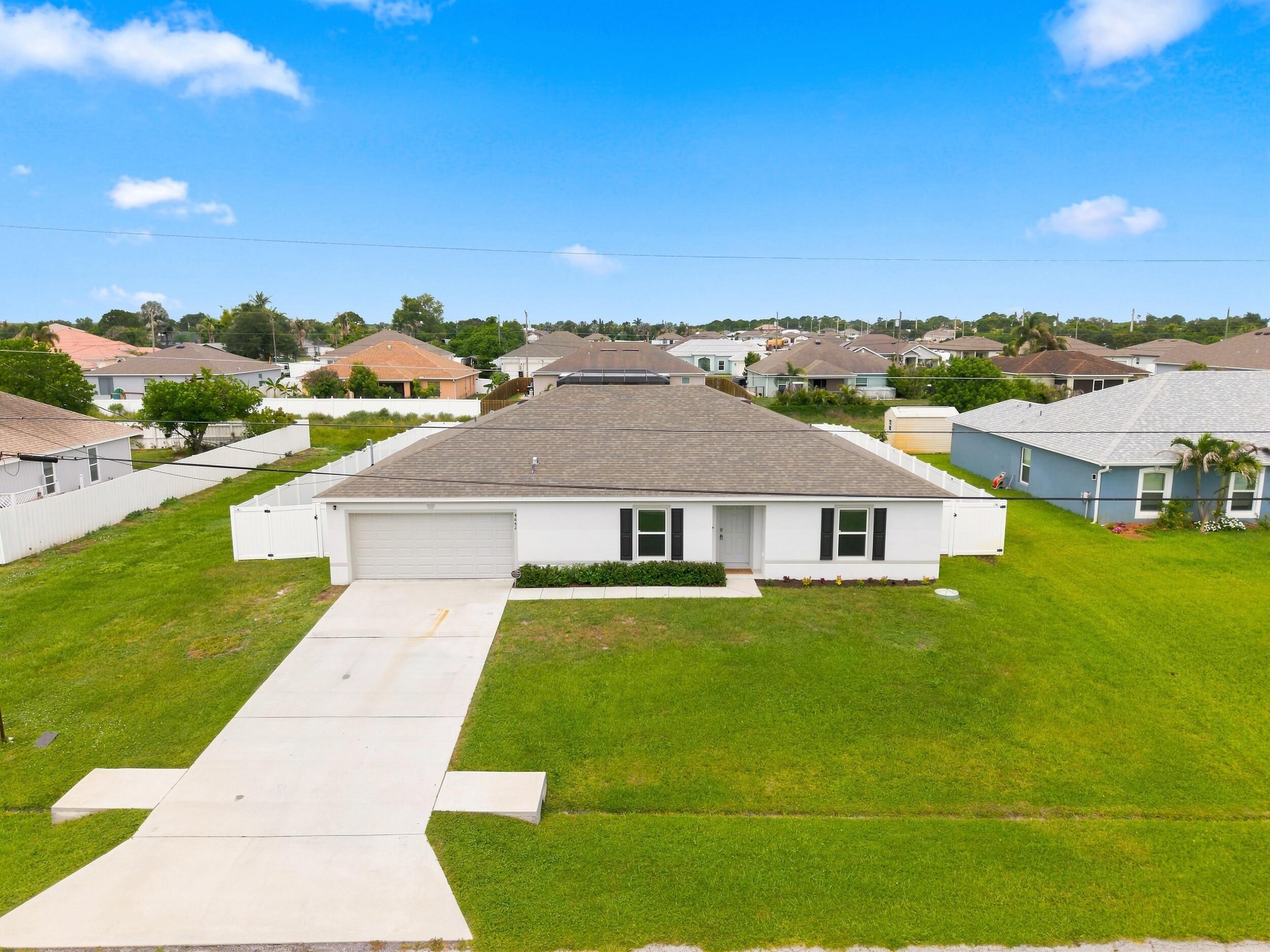 4642 SW Paley Road, Port St. Lucie