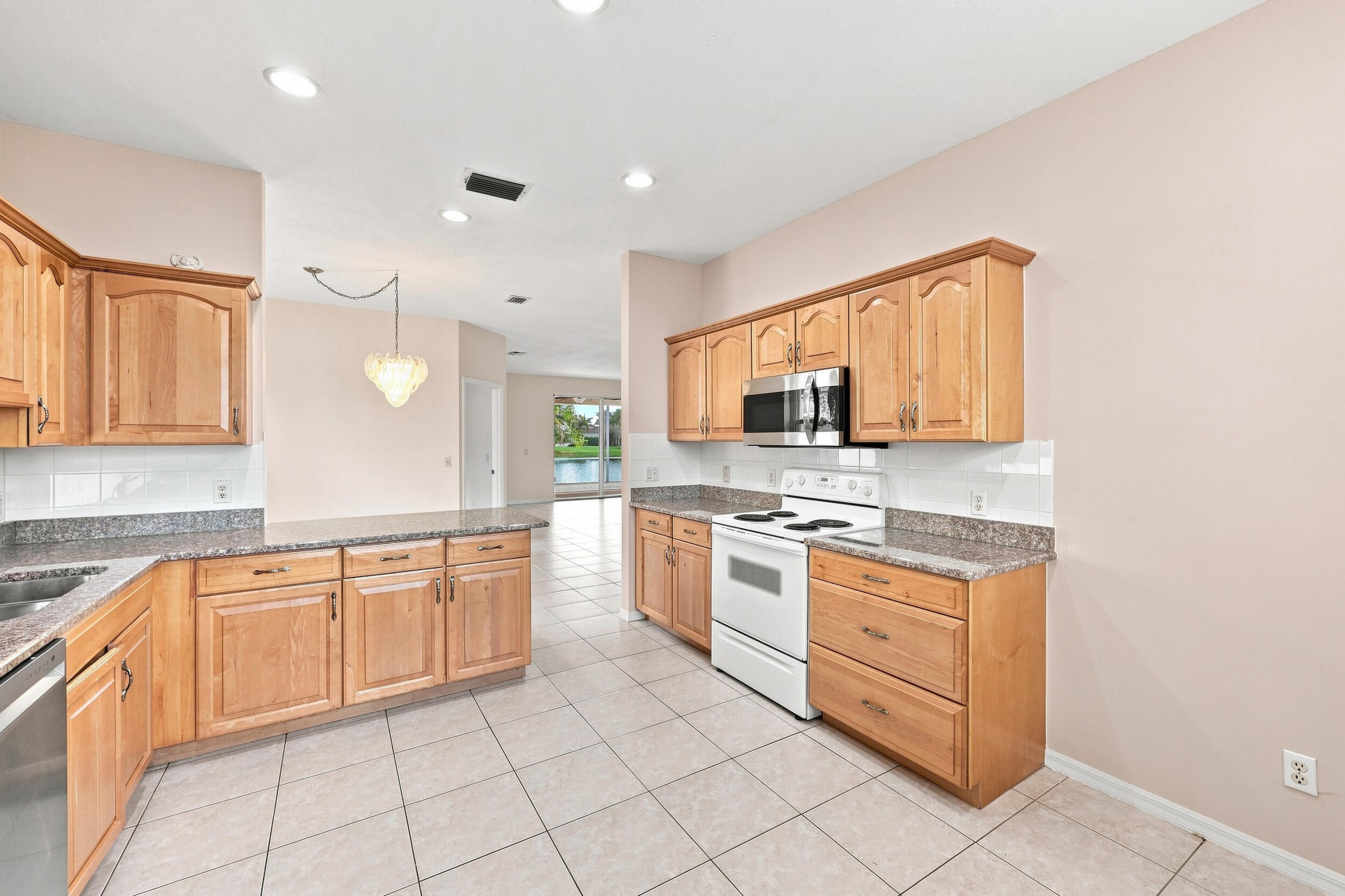996 NW Tuscany Drive, Port St. Lucie
