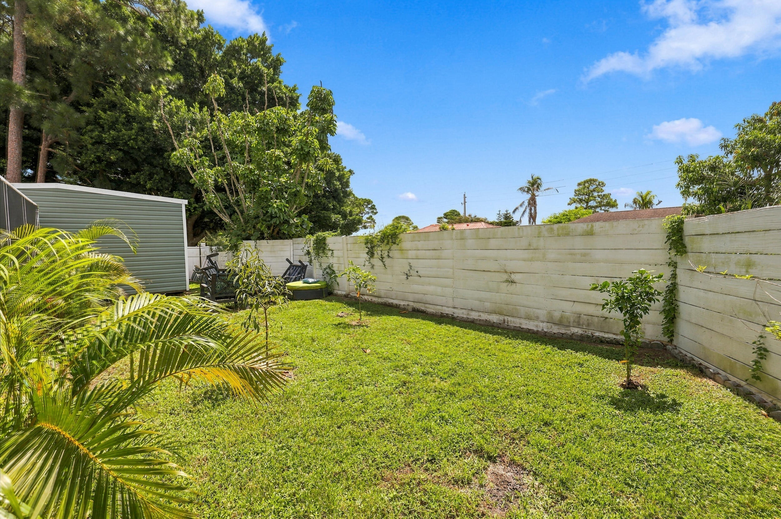 562 SW Eyerly Avenue, Port St. Lucie