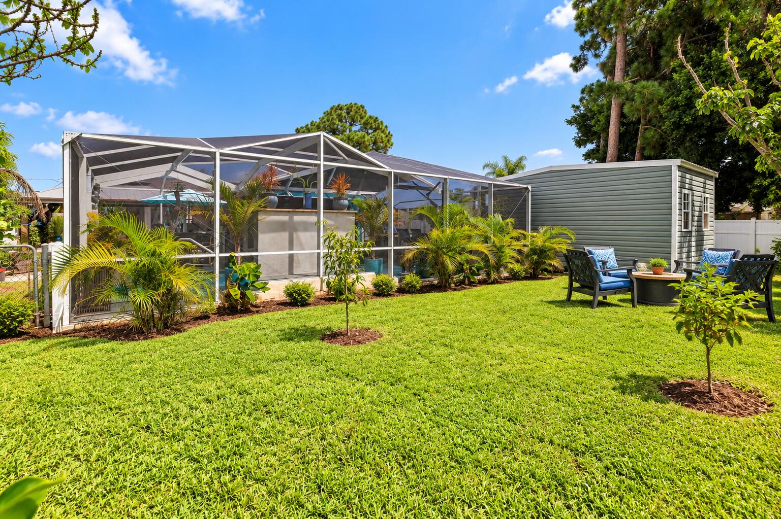 562 SW Eyerly Avenue, Port St. Lucie