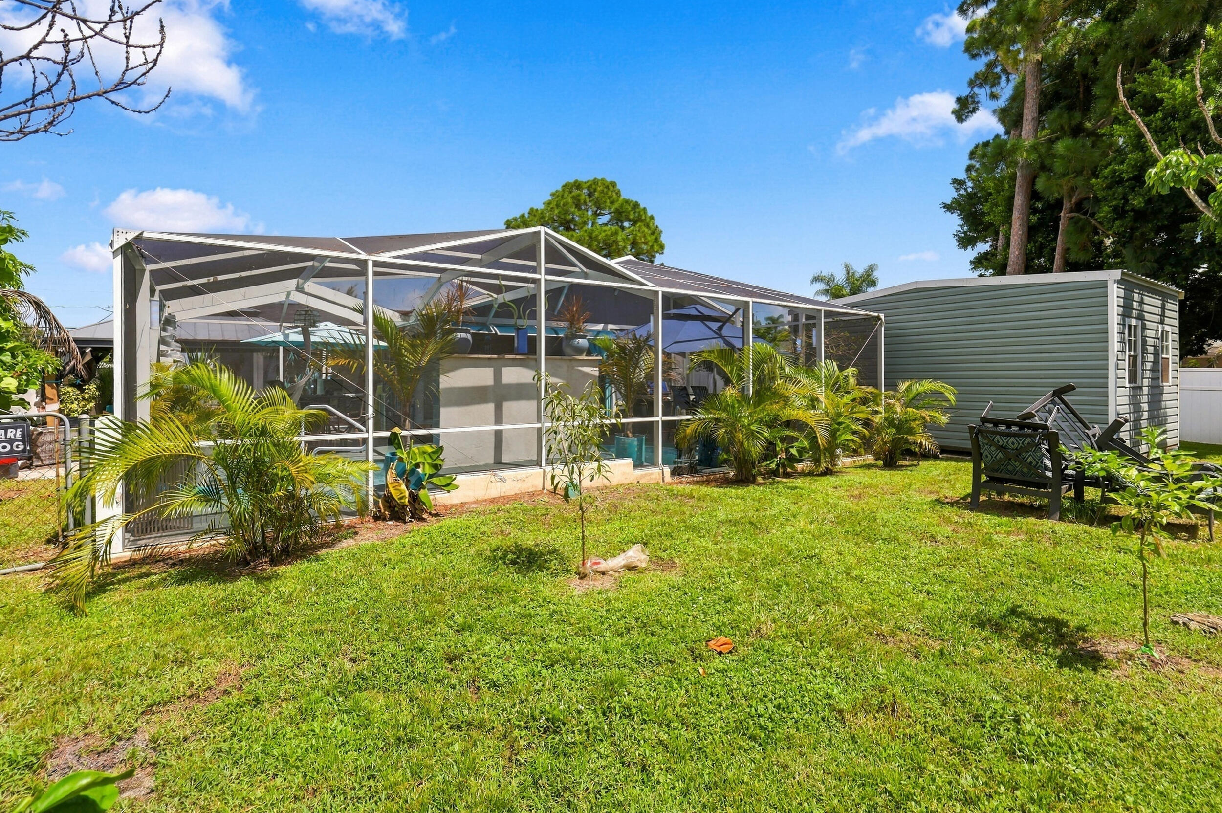 562 SW Eyerly Avenue, Port St. Lucie